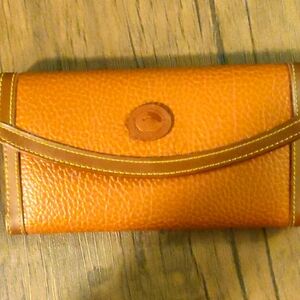 Dooney and Bourke Purse Wallet